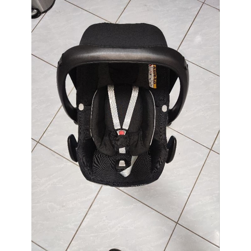 MAXI COSI ROCK 嬰兒提籃 狀況良好