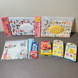 現貨🇯🇵日本境內⑊濕紙巾夾鏈袋⑊米奇、維尼、小飛象✪TOMICA、麵包超人、寶可夢皮卡丘、吉伊卡娃⑊ 創可貼⑊