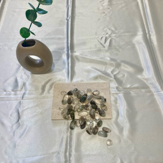 臺鈺精品💎 天然綠幽靈碎石 綠幽靈 水晶碎石 消磁水晶 開運招財 碎石原石 淨化水晶 消磁盒 能量