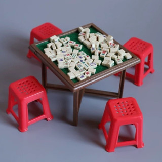 ［魅力許願舖］✨「迷你牌局」｜Witch’s Game Table 麻將桌 模型飾品 桌上遊戲 擺件 禮物收藏玩具