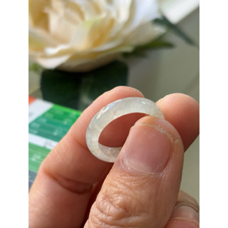 內徑18.6，國際戒圍11.5，no971，玉到愛，白冰飄花翡翠戒指（戒圈），完美無紋工稍差，保證緬甸玉A貨翡翠