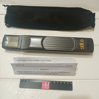 全新 現貨 口袋吉他訓練器 練習器 便攜 可彈奏 吉他 和絃練習 六品 初學者 音階 指力器 需自備電池