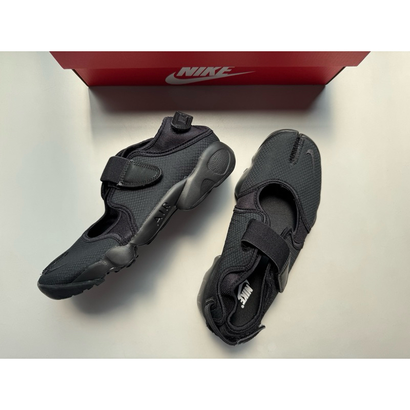 Nike Air Rift 忍者鞋 全黑 黑色 黑格 黑魂 魔鬼氈 分趾鞋 足袋 Tabi 現貨 DN1338-004