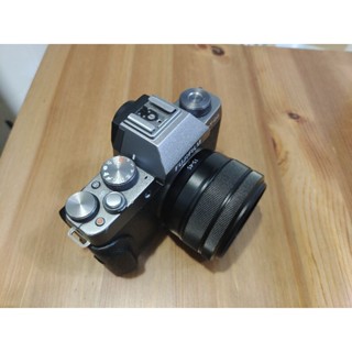 fujifilm xt100含1545鏡頭，微單眼，翻轉自拍沒問題