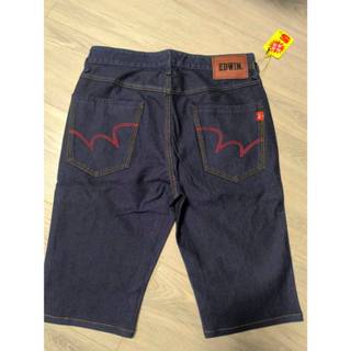 代購 EDWIN‼️剪標品‼️男大人，牛仔短褲--有彈性-雙W 紅線