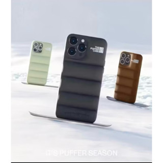 ［美國代購] 新色 Urban Sophistication iphone 16芭比粉 barbie羽絨 手機殼 蘋果