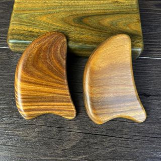 [臺灣現貨]木製心形刮痧板 臉部按摩板 刮痧器 撥筋棒 面部刮痧板 小臉按摩工具 腿部刮痧器 按摩器 手指按摩器 按摩板