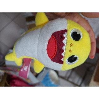 正版授權碰碰狐 鯊魚寶賽有音樂系列Babyshark 布偶 娃娃 玩偶 鯊魚寶寶 全新 久放