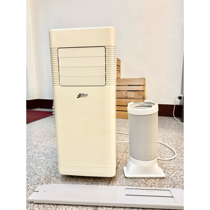JJpro移動式冷氣空調便宜賣！超強功率12000BTU ! 極新少使用（15次左右）