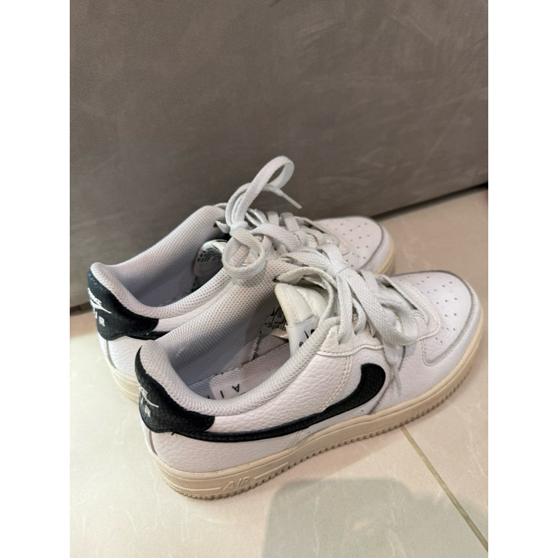 ✨二手8成新 Nike Air Force 1 ’07 經典運動鞋 黑白 女款