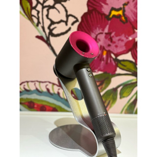 (二手9成新） Dyson 吹風機專用收納架 專用底座 磁吸式收納架 吹風機架 戴森