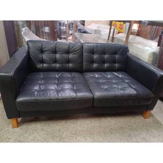 【尚典中古家具】黑色方正兩人座半牛皮沙發 中古-二手-沙發-雙人沙發-黑色牛皮沙發-兩人座沙發