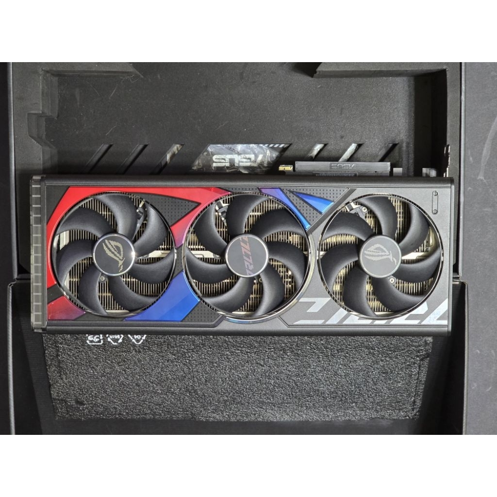 華碩 ROG RTX4090 顯卡《二手》五年保