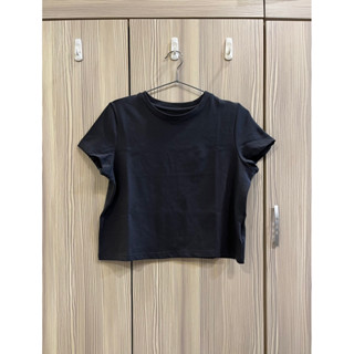 Oreal 深灰色短版短袖T恤 女生上衣 Women’s T-shirt