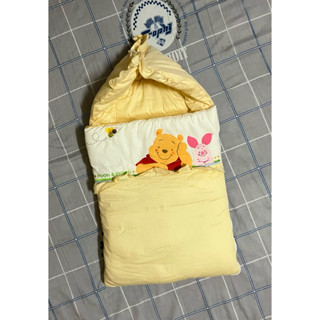 （黑心柑仔店） Disney 迪士尼 小熊維尼睡袋 100%純棉 授權商：Baby City 抱嬰被 抱嬰袋 嬰兒睡袋