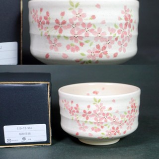 日本 美濃燒 櫻花紋 落櫻繽紛 抹茶碗 (附紙盒) 日本製抹茶道具 茶碗 日式 陶器 全新 未使 茶盞 現貨