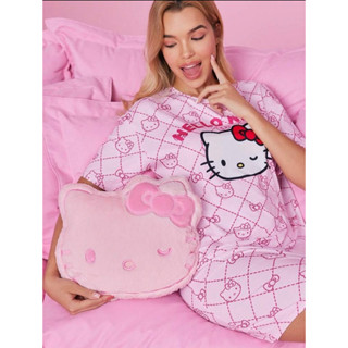 Holidays 預購 HELLO KITTY 抱枕