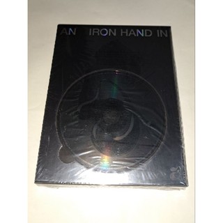 JINI JINNI [AN IRON HAND IN A VELVET GLOVE] 黑版 已拆全專