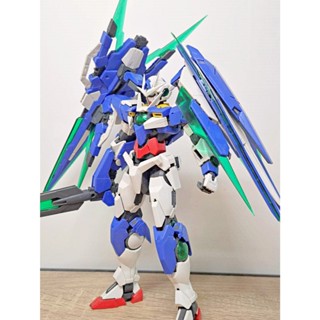 【出清已組模型】萬代 MG 1/100 鋼彈00 量子型 00q 全刃式 QAN[T] 殺肉 素組 組裝 模型 OOV