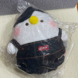 日本正版卡娜赫拉 P助 EDWIN聯名款式 已絕版 牛仔吊帶褲帽子造型娃娃全新有吊牌