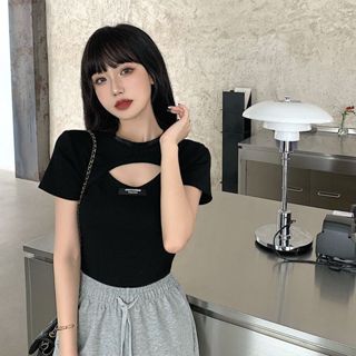 隔日達 佰分佰/150kg內可穿/大尺碼女裝/辣妹/別致/甜辣風穿搭/ins/純欲風/短袖/鏤空上衣/t恤/女生上衣