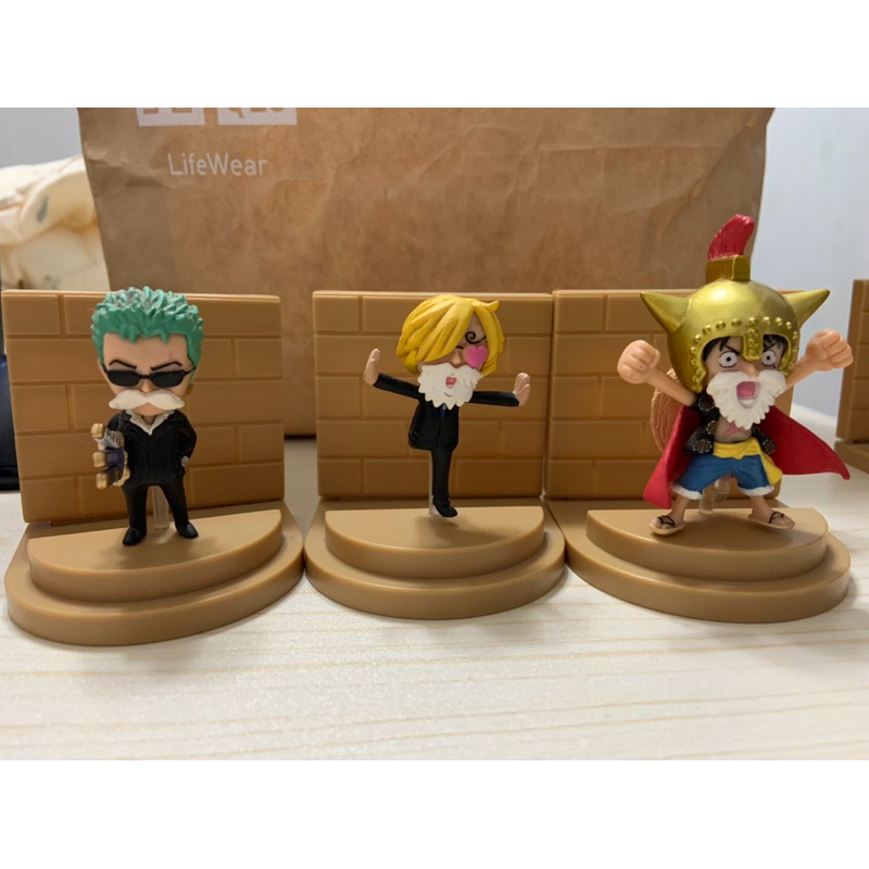 全家/海賊王/航海王/ONE PIECE 多雷斯羅薩篇/公仔手機架