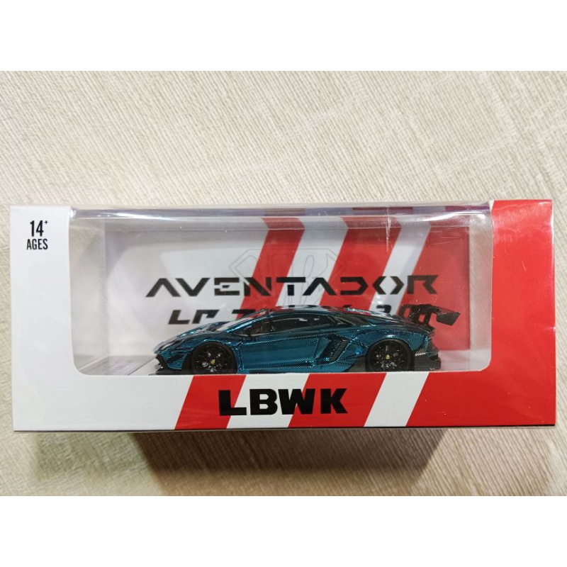 Star Model  AVENTABOR  LP700-4 2.0  #1/64 模型