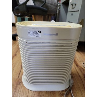 <<二手良品>> Honeywell 空氣清淨機 HPA-100APTW。贈全新活性碳濾網組，價值$500以上