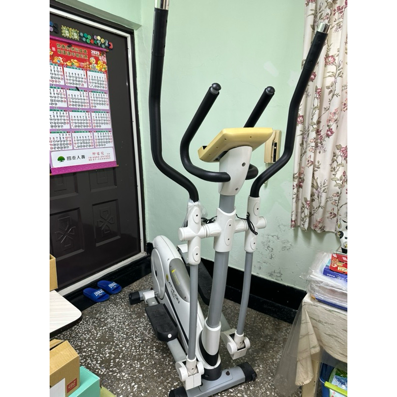 二手跑步機/滑步機/楕圓交叉儀高雄