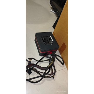 鋼影 Toughpower 750W 金牌 電源供應器 (半模組)