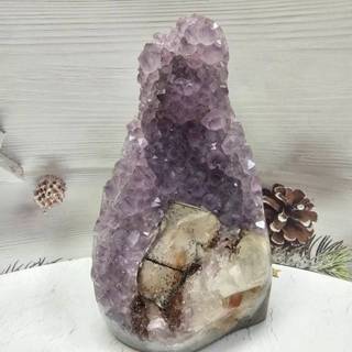 🫧奇幻世界能量水晶🫧 紫水晶 晶鎮 紫水晶 紫晶鎮 共生方解石/ 鈦金 晶簇 矽晶 意象水晶 特殊晶體 原礦 水晶擺件