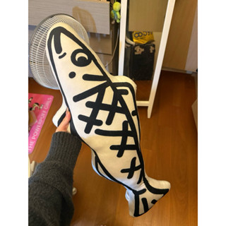 魚造型長抱枕 全新 🐟
