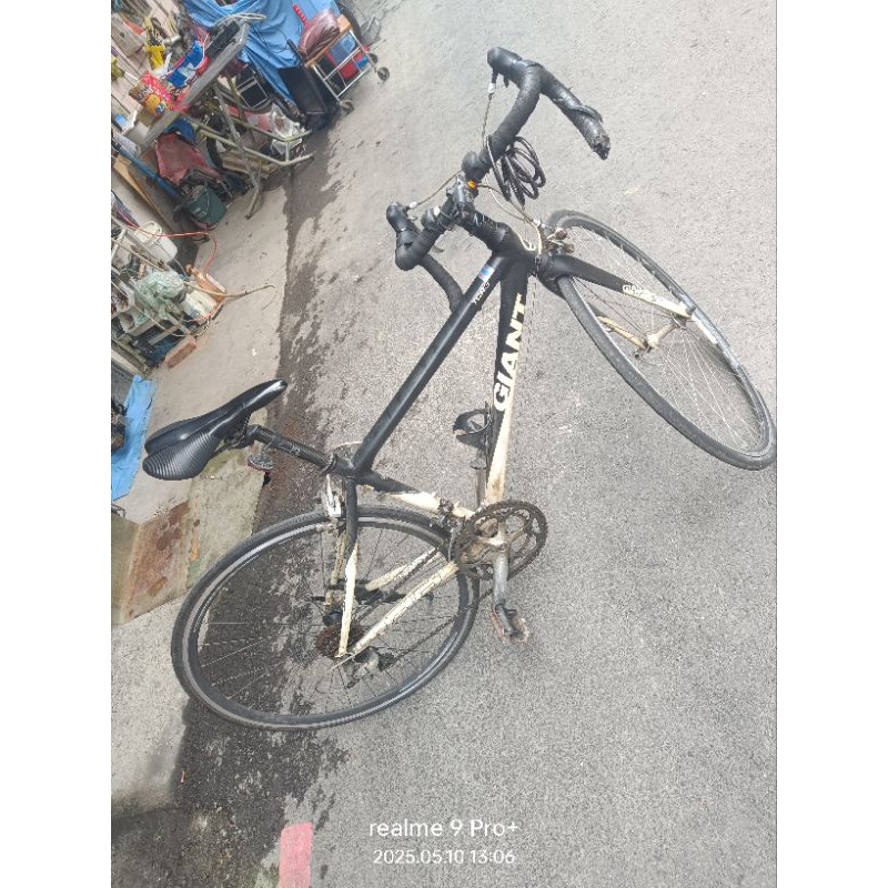TCR3前叉跟座管是碳的。16速二手正常XS。不談價9.7KG