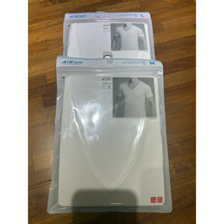 現貨🈶️當天出貨🆗全新日本帶回UNIQLO男生涼感衣 V領M號L號