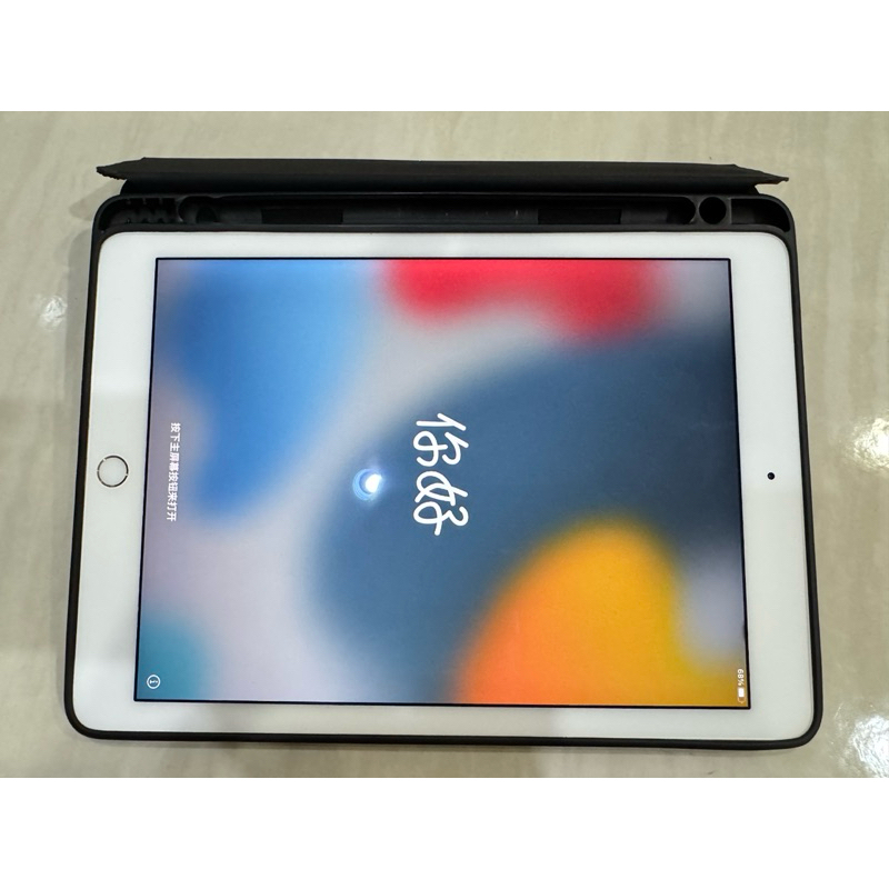 Apple iPad Air 2 64G WiFi 金色 9.7吋  原廠充電頭盒裝完整 二手送保護套鋼化膜