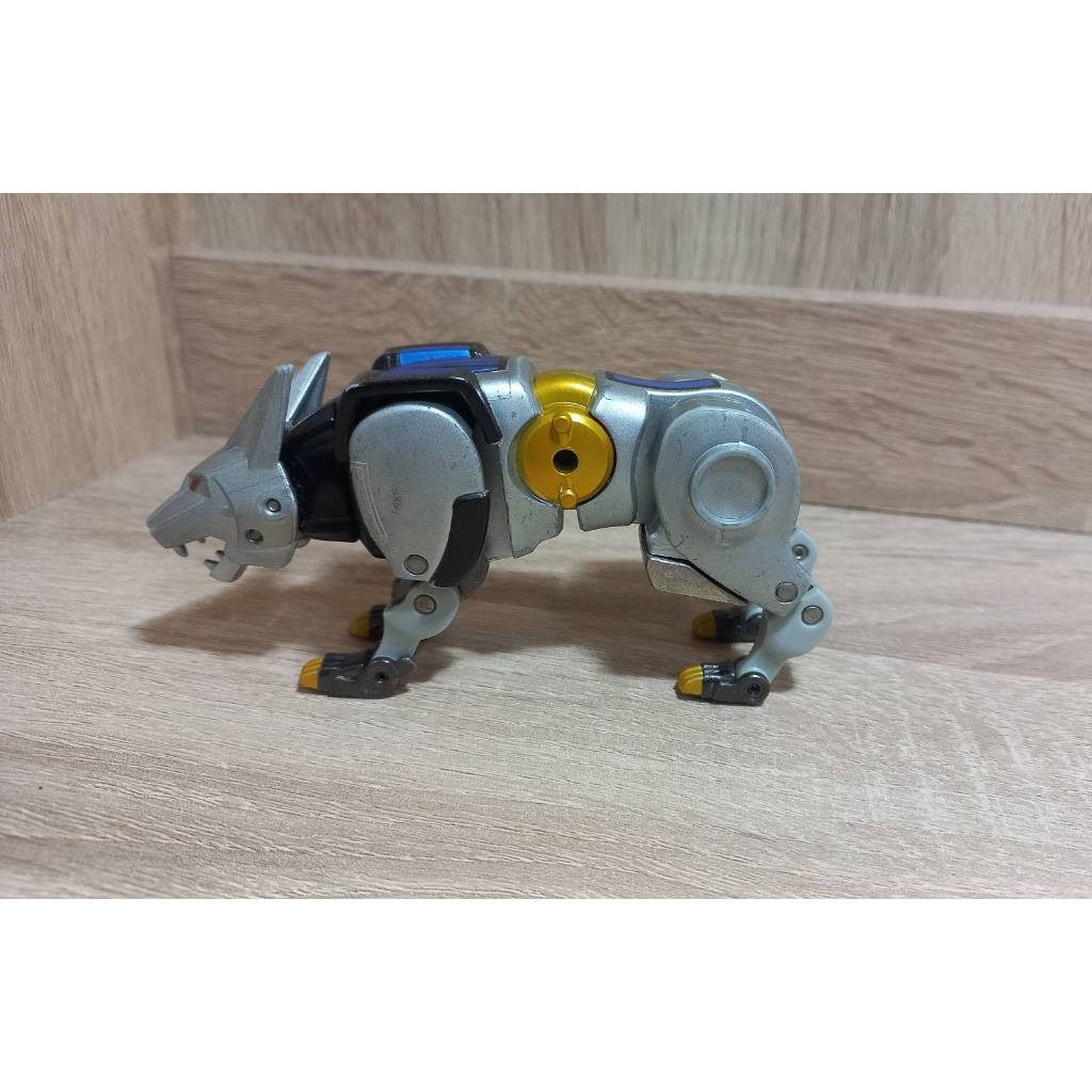 萬代 BANDAI 百獸戰隊牙吠連者 DX 牙吠銀狼