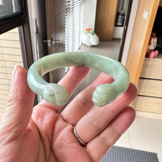 🧚‍♀️旺小妞🧚‍♀️天然A貨翡翠 開口貓爪手鐲 玉鐲(無證書)→圈口57.4