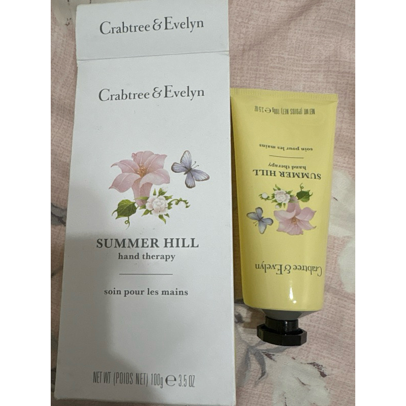 新到貨美國Crabtree & Evelyn  瑰柏翠春回大地護手霜 100g ，吸收快，香味高雅超好聞（會檢查封膜）