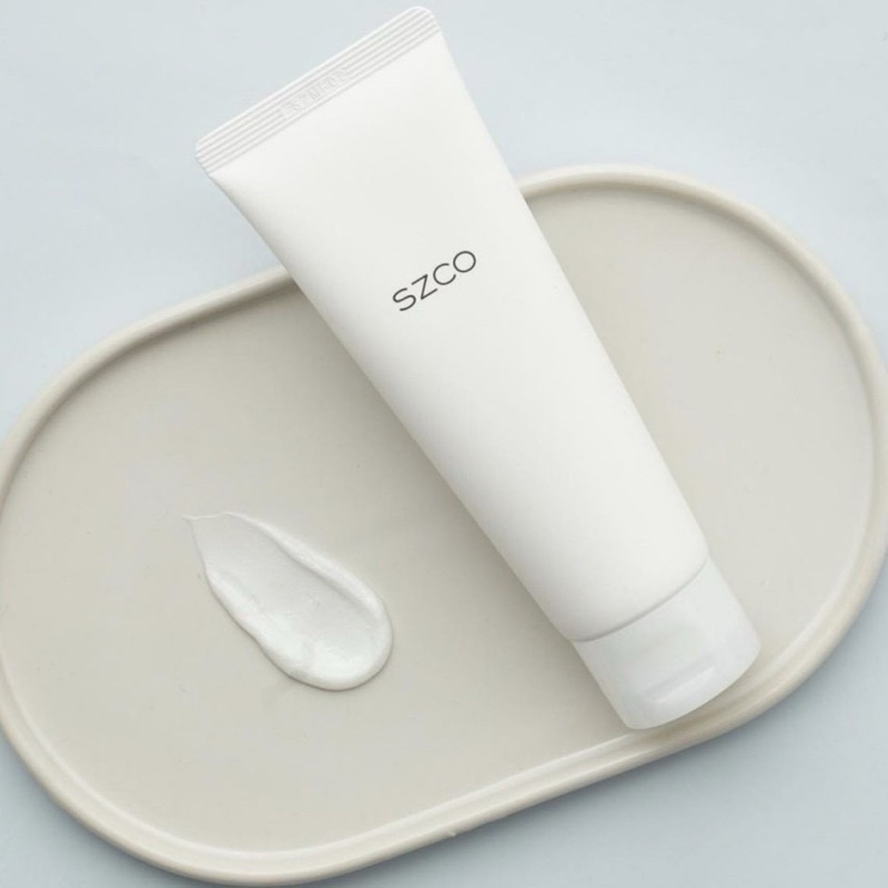 韓國免稅店限定｜SZCO再生煥膚亮白洗面乳120g 2027.05