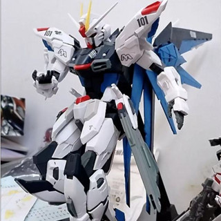6650 MG自由強襲2.0 1/100 鋼彈組裝模型 高達模型 大班高達 拚裝模型 組裝模型 玩具模型