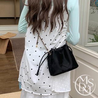 【MDMS】韓系 雲朵包 鏈條包 水桶包 小廢包 側揹包 女包 休閒 百搭 小包 日常 簡約 時尚 手提包 B110