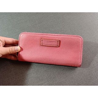 愛心捐贈💗義賣 二手真品 Marc Jacobs 螢光粉紅 拉鍊長夾 黃銅五金 荔枝頭層牛皮 真皮長夾