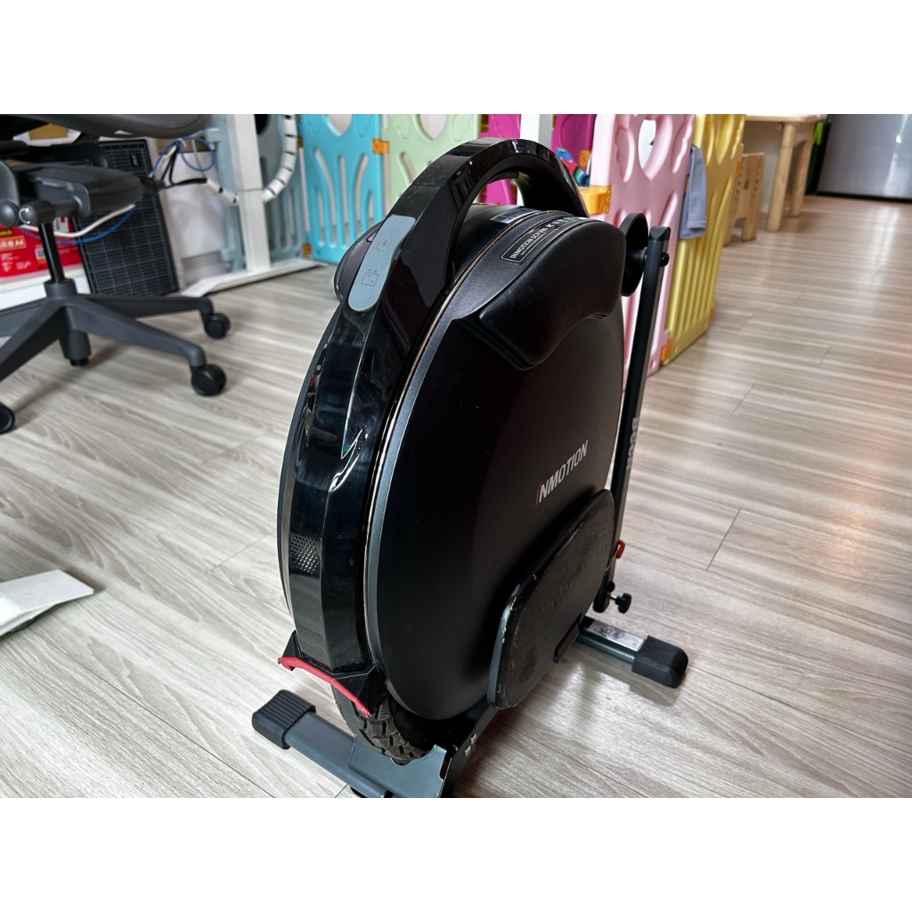 Inmotion V8S 電動獨輪車 二手出售