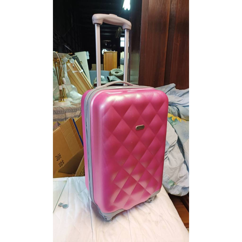 【銓芳家具】 Just Beetle 20吋行李箱 旅行箱 登機箱 菱格桃紅色 輕硬殼防刮旅行箱 拉桿箱 硬殼箱 拉鍊箱