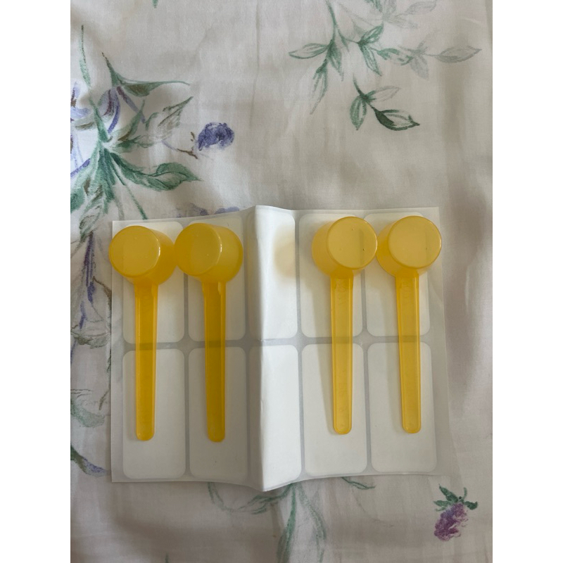 40c.c.奶粉湯匙(商品數量有4支 1支售1元）