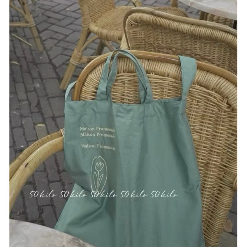 （預）𝟻𝟶 𝚔𝚒𝚕𝚘-  MP Tulip tote bag 🌷✨ 刺繡棉布推特包 單肩包 單肩購物袋