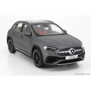 《星探者車庫》送車牌！原廠精品 1/18 Mercedes-Benz GLA 模型車 1:18 全金屬