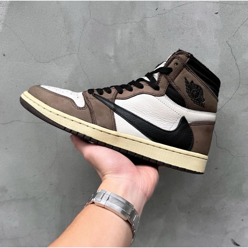 Nike Jordan 1 Travis Scott 高筒倒勾