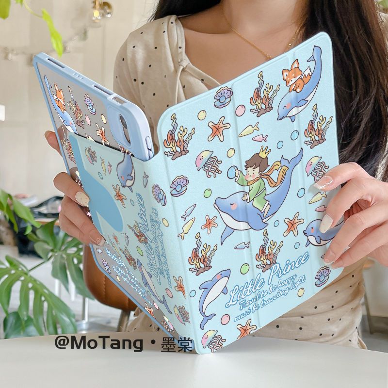 海洋生物鯨魚小王子三折旋轉ipadair7保護套ipad10帶筆槽mini7防摔10.9蘋果平板保護套ipad2024款
