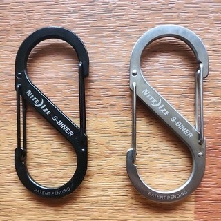 NITE IZE S-Biner SlideLock Stainless Steel 帶鎖不鏽鋼扣環-4號 黑銀合售